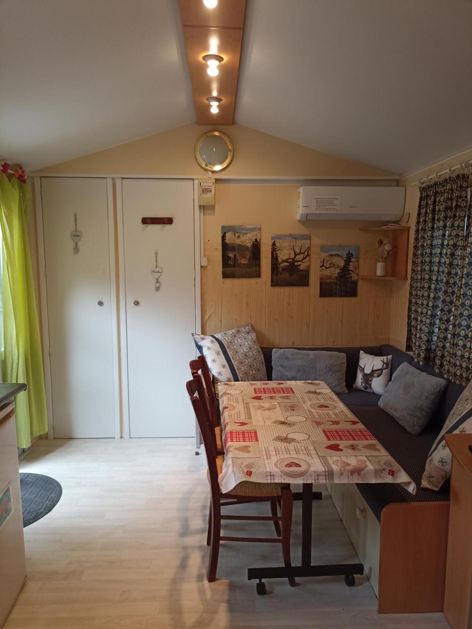 Mobil Home Villefranche-de-Conflent Esterno foto